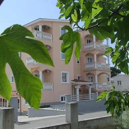 Gæstehus And Ana Zadar